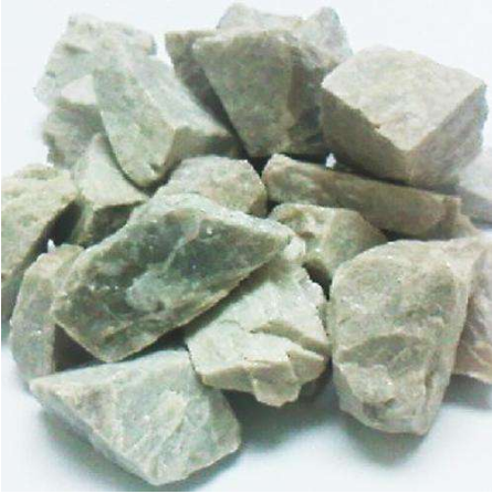 桂林鴻程高嶺土加工粉磨生產線設備所磨物料-高嶺土