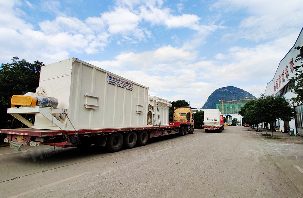 【發(fā)貨】海內(nèi)外訂單火爆，大批鴻程設(shè)備奔赴全球！