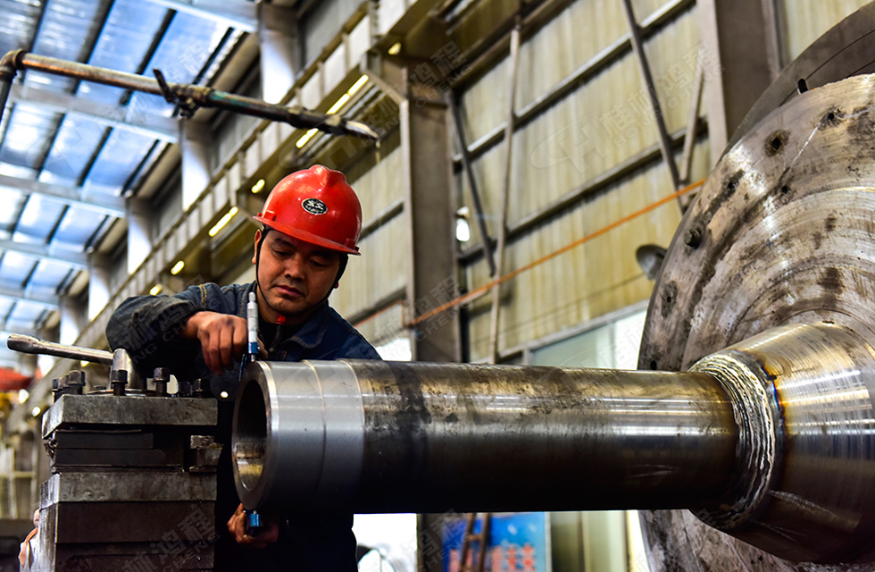 致敬奮斗在平凡崗位中的勞動(dòng)者！